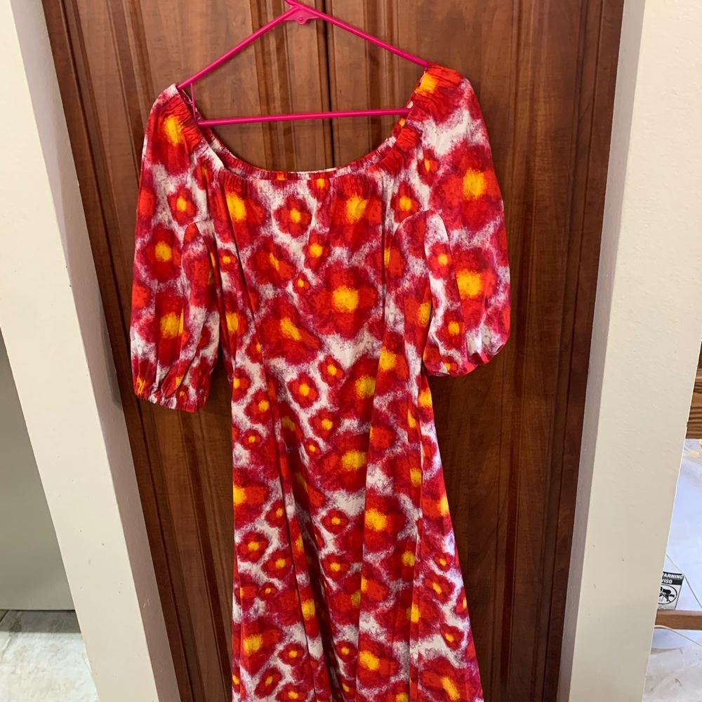 BRAND NEW JONATHAN COHEN RED FLORAL PRINT PASS THE KNEE DRESS  SIZE XL